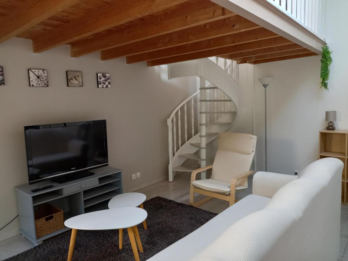Studio Proche Paris Et Disneyland Paris Champigny-sur-Marne Exteriör bild